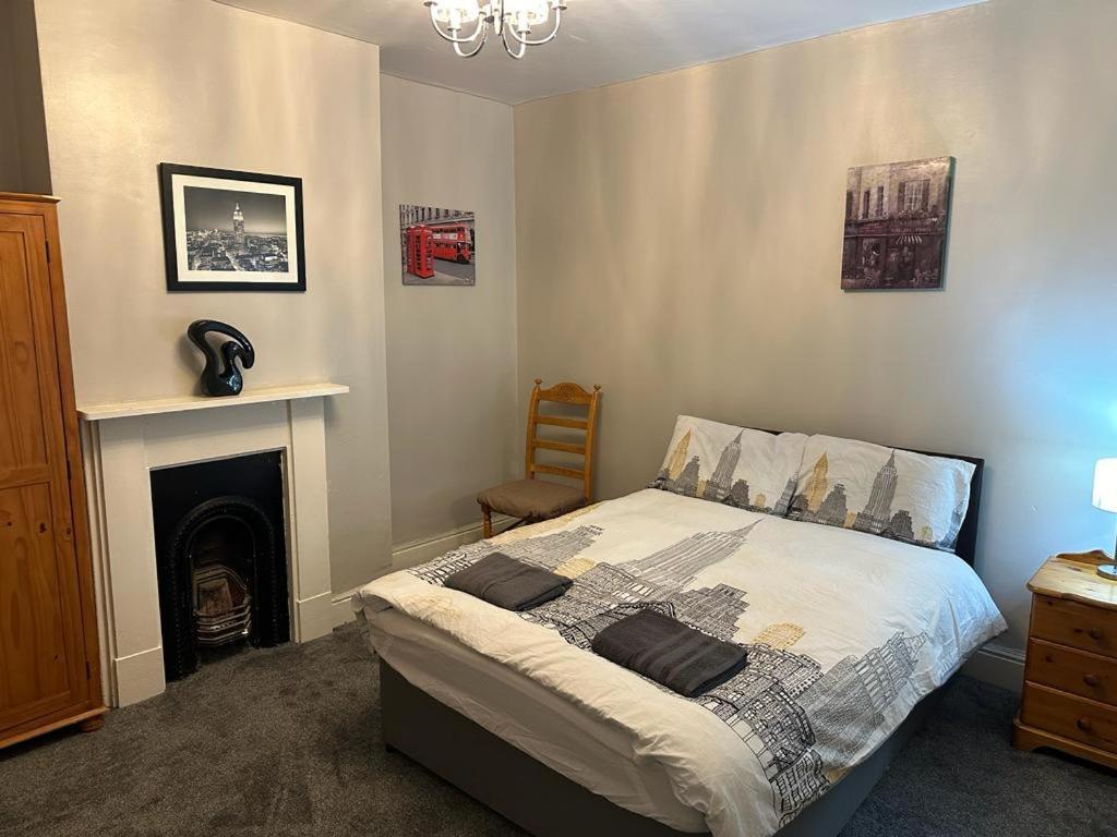 Ferienwohnung Luton Town House Near Airport Exterior foto