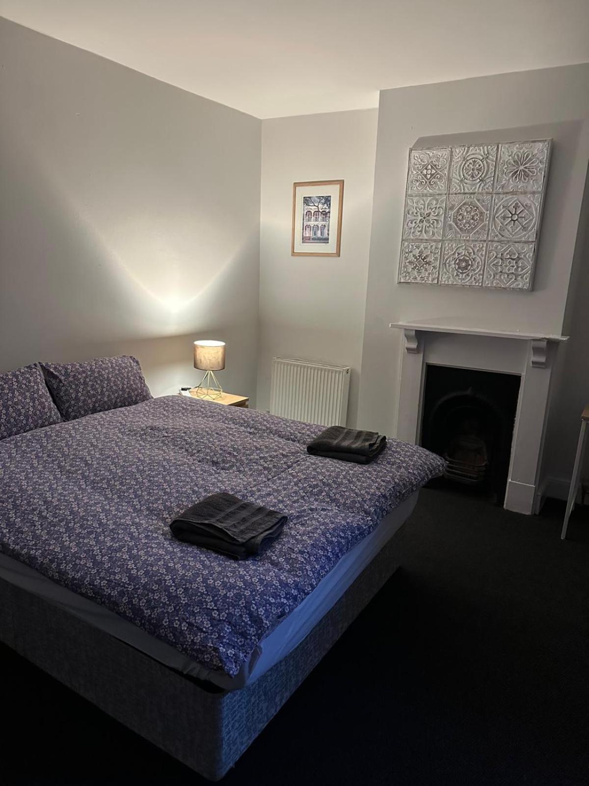 Ferienwohnung Luton Town House Near Airport Exterior foto